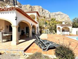 Casa En venta en Montgó - Ermita, Jávea-xàbia photo 0