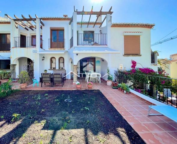 Unifamiliar Pareada En venta en Puerto, Jávea-xàbia photo 0