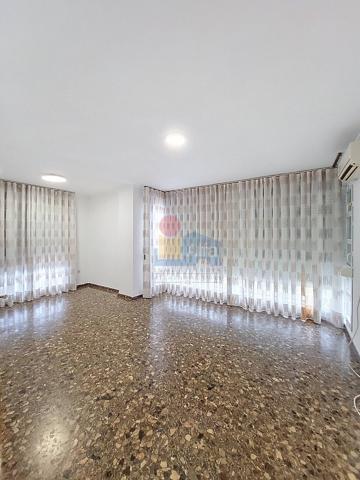 Piso En venta en Silla photo 0