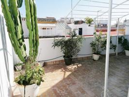 ÁTICO CON GRAN TERRAZA DE DOS DORMITORIOS photo 0