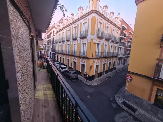 Espectacular piso reformado con balcón y estancias amplias – ¡Listo para entrar a vivir! photo 0