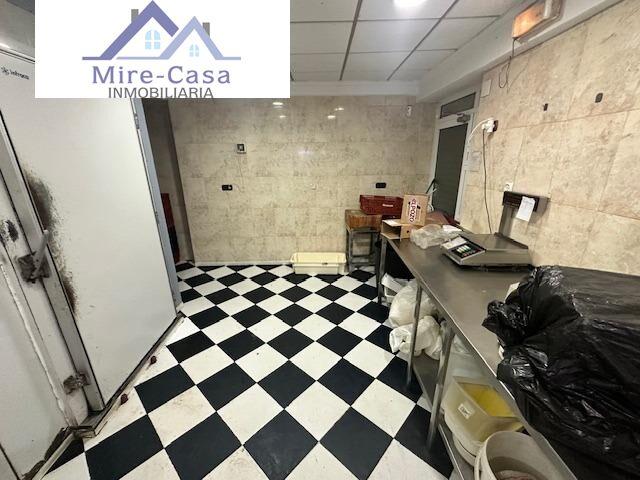 SE VENDE LOCAL PLAZA MADRID, POSIBILIDAD VIVIENDA photo 0