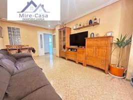 MAGNIFICA VIVIENDA CON PATIO PISABLE, ASCENSOR Y GARAJE, ZONA CORTE INGLES photo 0
