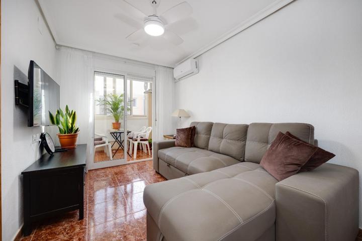 APARTAMENTO DE 2 DORMITORIOS EN TORREVIEJA PLAYA DEL CURA photo 0