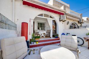 BONITA CASA ADOSADA DE 1 DORMITORIO EN EL CHAPARRAL, TORREVIEJA photo 0