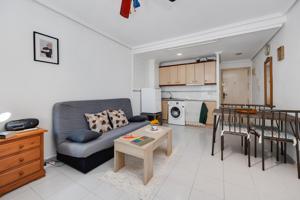 Venta de apartamento estudio en Torrevieja photo 0