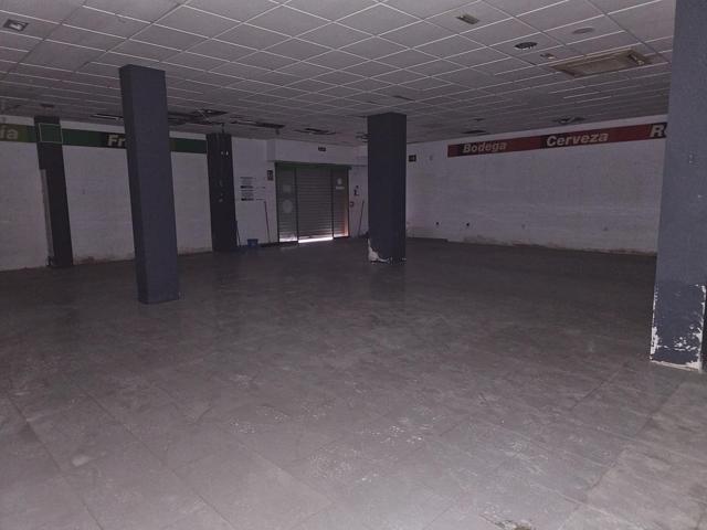 Local comercial junto al Corte Ingles photo 0