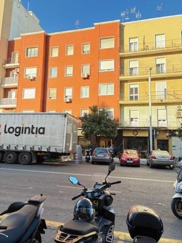 Piso en venta en Avenida Fuerzas Armadas photo 0