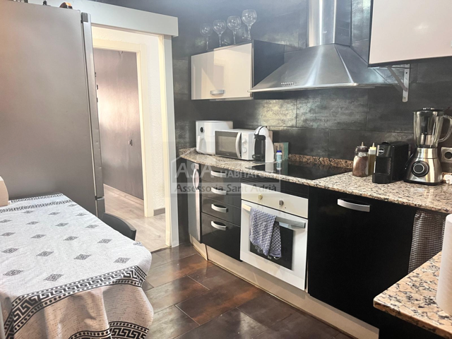 Piso En venta en Centro, Sant Adrià De Besòs photo 0