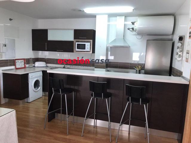 APARTAMENTO CON GARAJE Y PISCINA EN ALQUILER photo 0