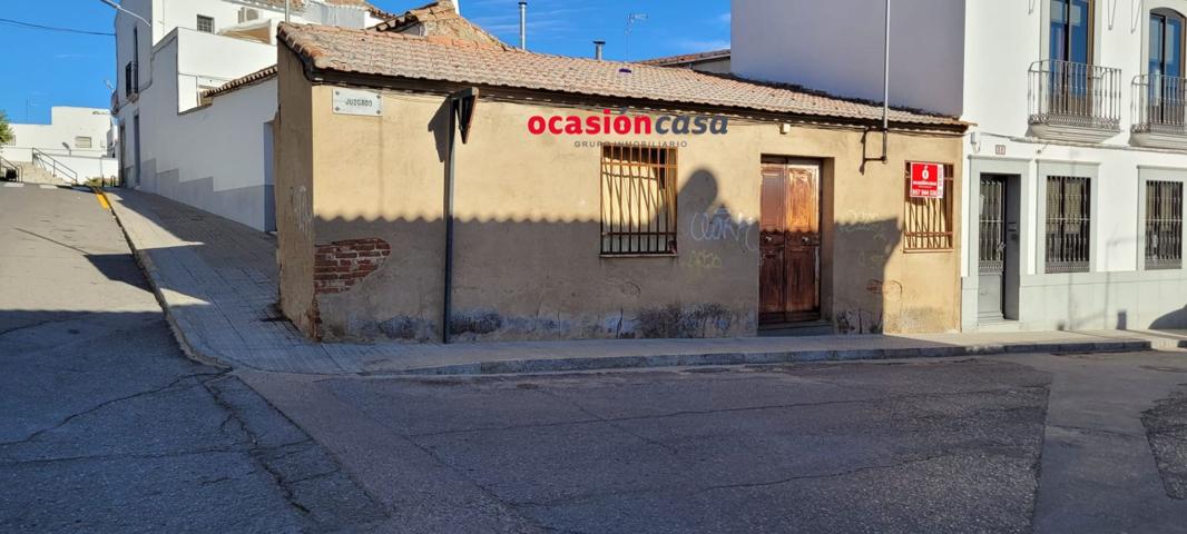 TRASTERO EN ZONA SAN GREGORIO photo 0