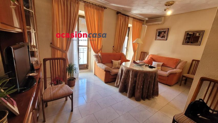 SE VENDE CASA Y PISO photo 0
