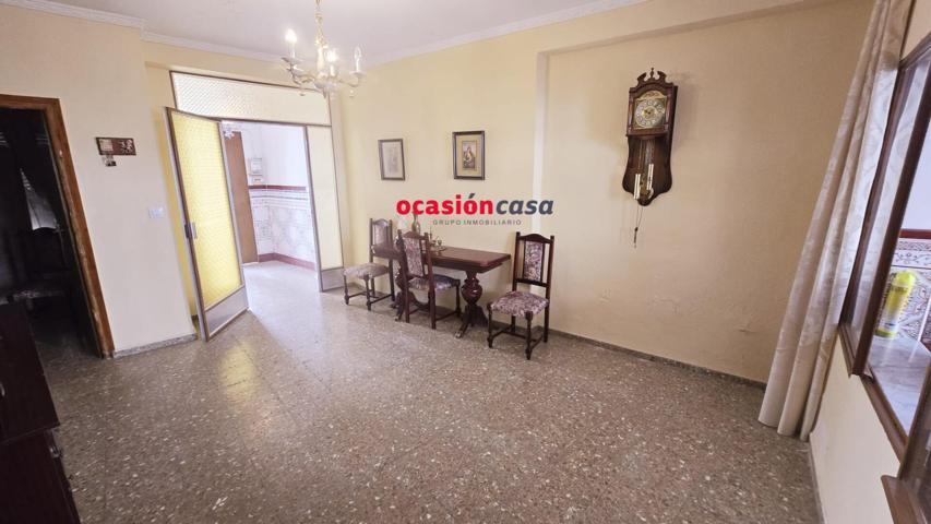 SE VENDE CASA EN ZONA SALESIANOS photo 0