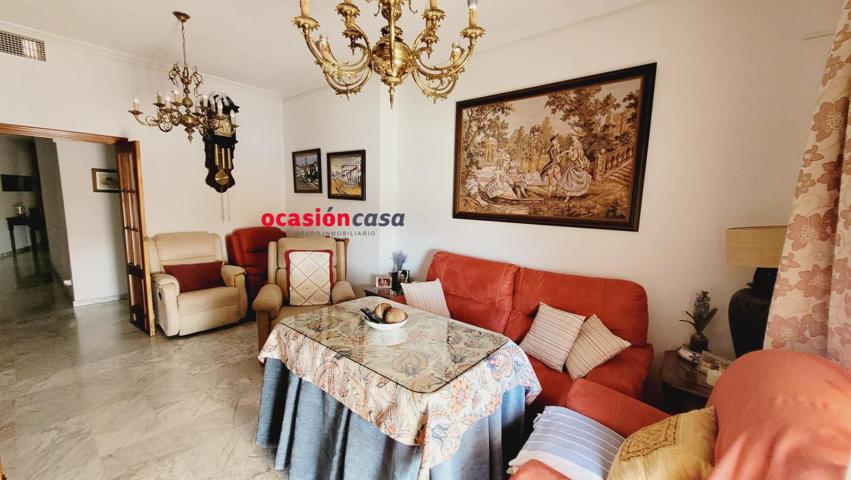 PISO AMPLIO CON ASCENSOR EN VENTA photo 0