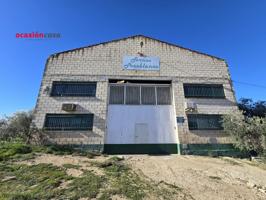 NAVE INDUSTRIAL EN VENTA Y ALQUILER photo 0