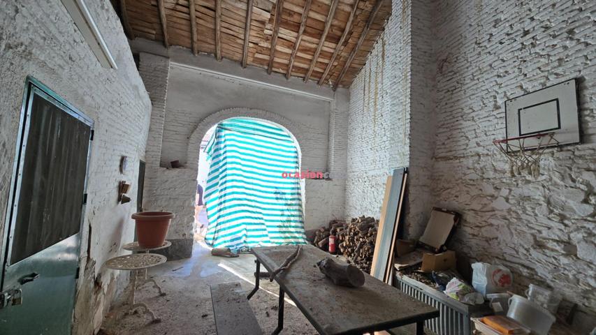 CASA CON TEJADO NUEVO EN VENTA photo 0