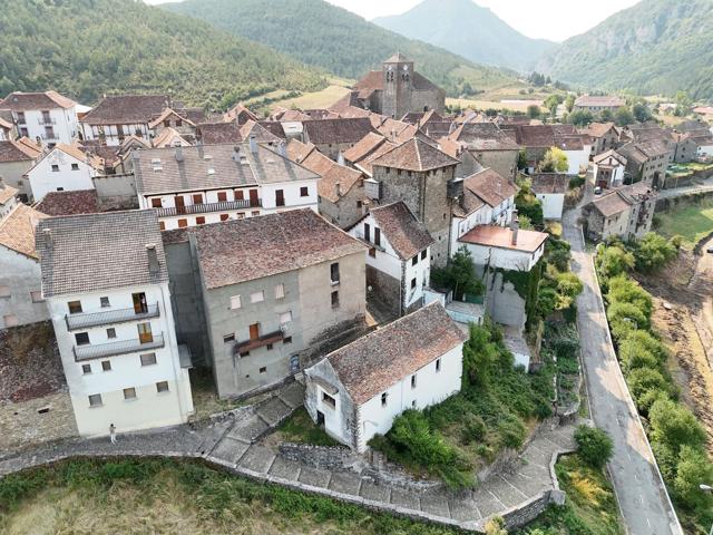 Casa En venta en Calle Navarra, 13, Ansó photo 0