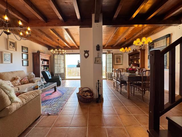 Piso En venta en Esterres, Poblaciones Norte, Jaca photo 0