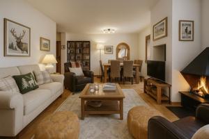  Ático En venta en Calle Única, 4-B, Aísa photo 0