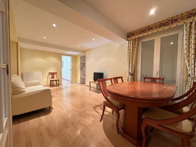 Piso En venta en Calle Ramiro I, 29, Casco Urbano, Jaca photo 0