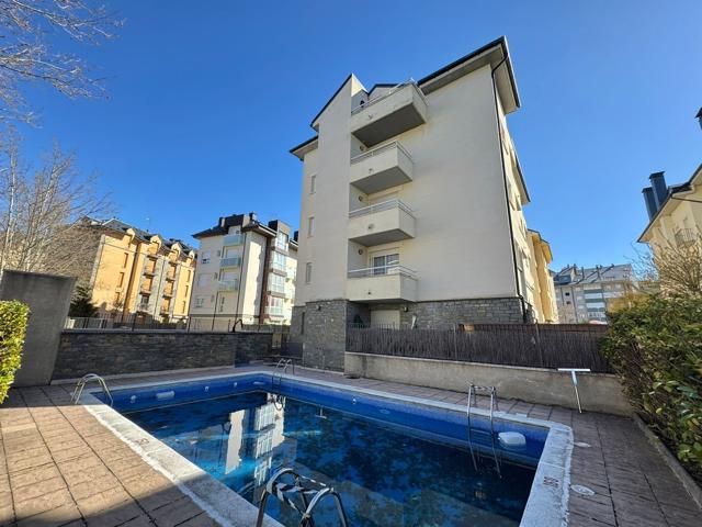 Piso En venta en Calle Consejo De Ciento, 4, Casco Urbano, Jaca photo 0
