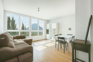 Piso En venta en Avenida Regimiento De Galicia, 21, Casco Urbano, Jaca photo 0