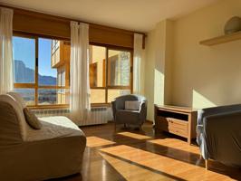 Piso En venta en Calle De La Solana De Rapitán, 12, Casco Urbano, Jaca photo 0