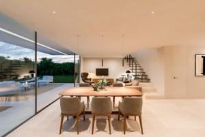 Villa ubicada en una de las mejores zonas residenciales de Denia photo 0