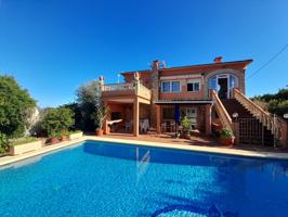 Chalet con apartamento independiente photo 0