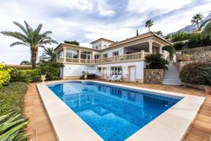 Exclusiva Villa de Lujo en Dénia con impresionantes vistas al mar y la ciudad photo 0