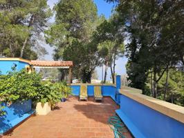 Chalet independiente, con 140 m² construidos sobre una parcela de 900 m² photo 0