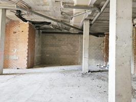 Local comercial en alquiler de 520 m² en casco urbano photo 0