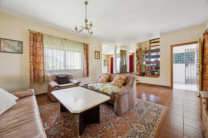 Villa en Las Rotas con espectaculares vistas al mar photo 0