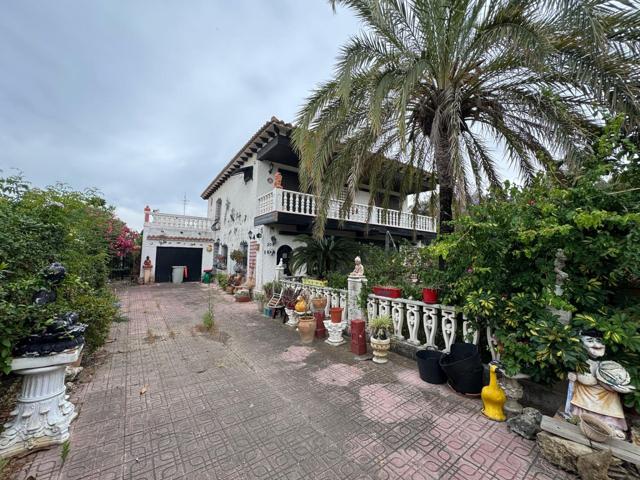 Exclusivo chalet con gran parcela en zona Las marinas - Els poblets photo 0