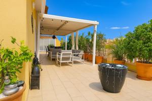 Ático dúplex con impresionantes terrazas y vistas al mar en el corazón de Dénia photo 0