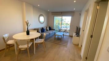 Apartamento reformado en primera línea de playa en Dénia photo 0