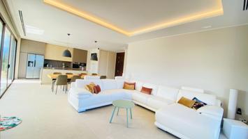 Moderna villa de lujo construida en 2023 photo 0