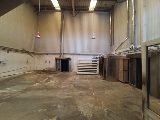 OPORTUNIDAD NAVE INDUSTRIAL EN ELDA!! photo 0