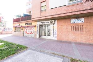 Oportunidad Única: Local Comercial en San Juan de la Peña photo 0