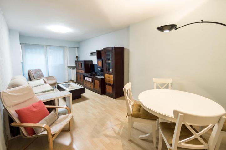 🏙️ Piso en alquiler la Zona Centro de Zaragoza photo 0