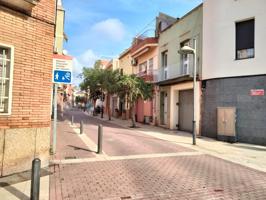 Gran local en el centro de Gavà photo 0
