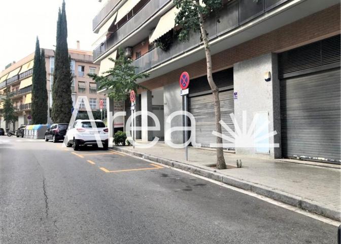 Local comercial en venta en calle Dinamarca photo 0