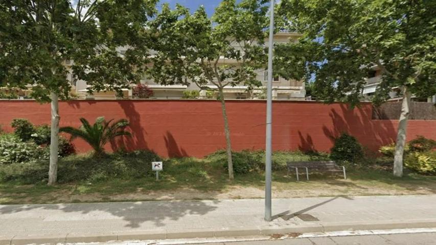 Chalet adosado en venta en Vilassar de Dalt (Alquilado hasta 07-2029) photo 0