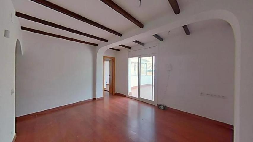 Piso en venta en Premia de Mar – Especial inversores (Inmueble alquilado hasta 05-2027) photo 0