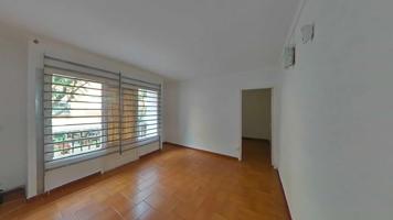 Piso en venta en Premià de Mar photo 0