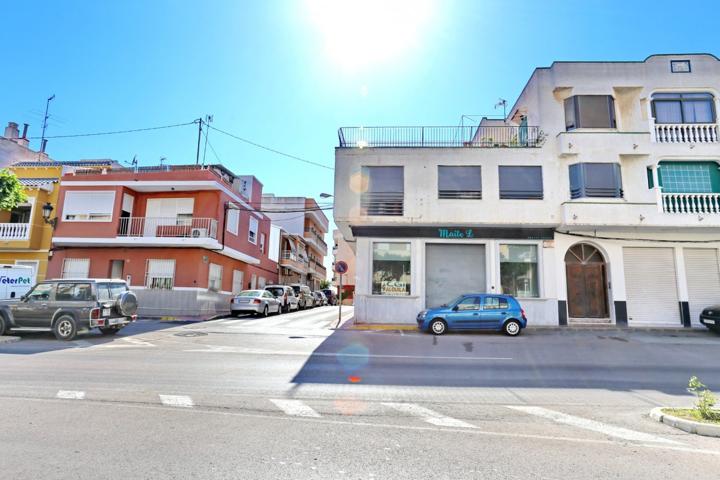 Oficina En venta en Av- Pais Valenciano, Guardamar Del Segura photo 0