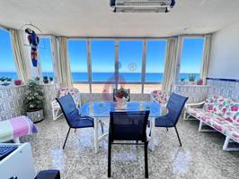 ¡Preciosa vivienda en primera linea de mar en Guardamar del Segura! photo 0