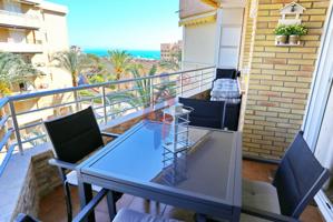 ¡ Bonito apartamento de 1 dormitorio con vistas al mar y a 150m. de la playa de Guardamar! photo 0