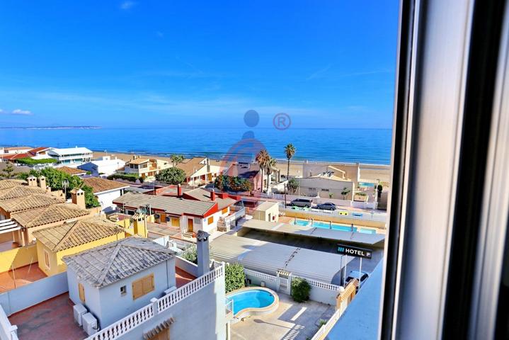 Amplia vivienda con preciosas vistas al mar en Guardamar del Segura! photo 0