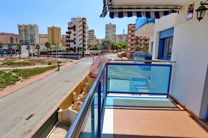 Apartamento en venta ubicado en la zona del puerto de Guardamar del Segura photo 0